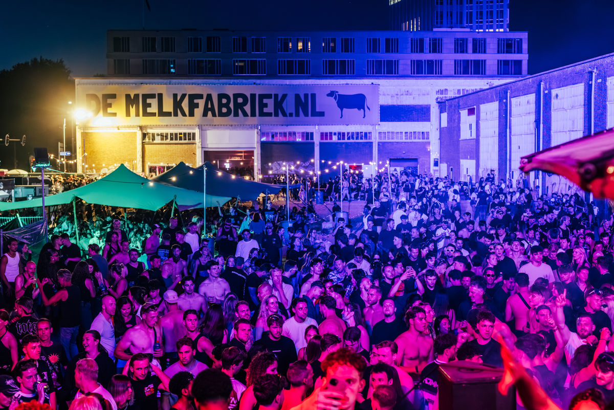 Loading... just a sec